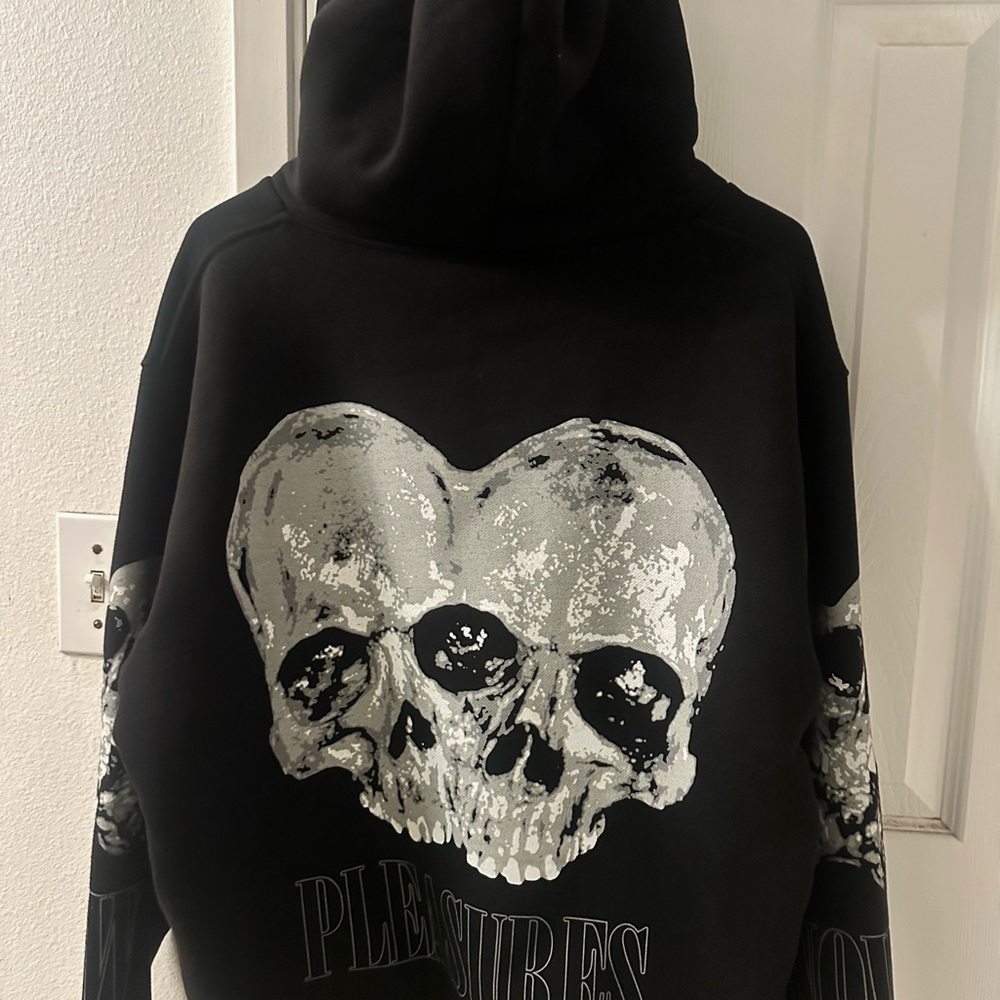 Pleasures double skull hoodie